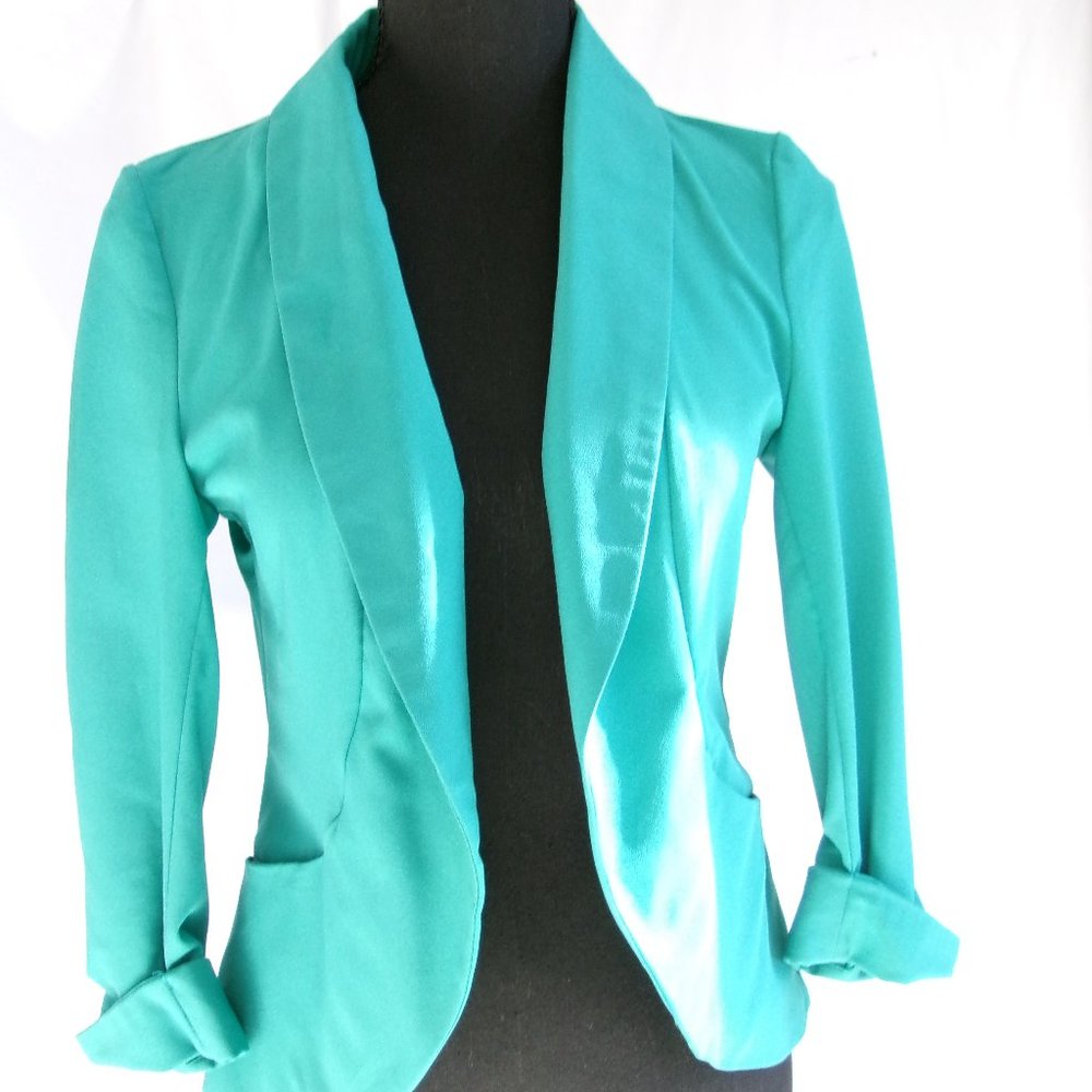 Candie's turquoise jacket size small
